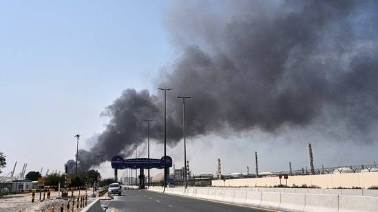 यूएईमा इरानी आक्रमणबाट एक नेपालीसहित ३ विदेशीको मृत्यु